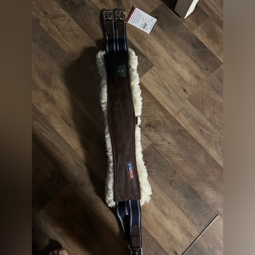 HDR Brown Fleece Horse Girth NWT